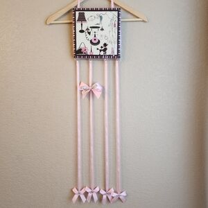 Pink Hair Bow holder NWT